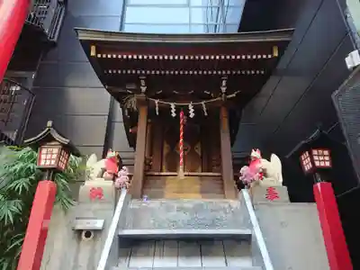 正一位伏見稲荷神社の本殿・本堂