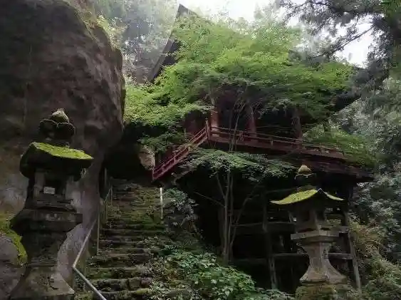 岩井堂(圓融寺境外観音堂)(埼玉県)