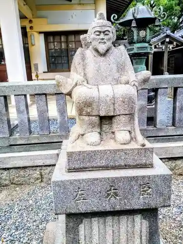 本刈谷神社の像