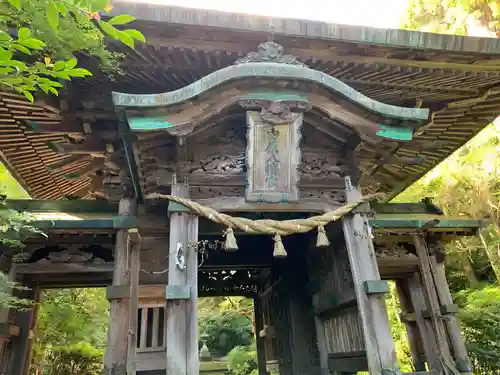 柞原八幡宮の山門・神門