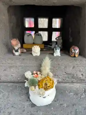 札幌諏訪神社の像