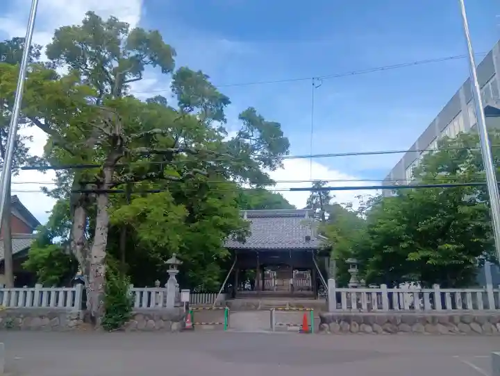 北野神社の{uncategorized: "未分類", other: "その他", undefined: "問題あり", building: "その他建物", grave: "お墓", sacred_gate: "鳥居", guardian: "狛犬", statue: "像", buddha: "仏像", history: "歴史", nature: "自然", garden: "庭園", animal: "動物", pagoda: "塔", temizu: "手水舎", mountain_gate: "山門・神門", sanctuary: "本殿・本堂", subordinate: "末社・摂社", art: "芸術", scenery: "景色", jizo: "地蔵", ema: "絵馬", goshuin: "御朱印", omikuji: "おみくじ", items: "授与品その他", amulet: "お守り", goshuincho: "御朱印帳", eats: "食事", festival: "お祭り", votive_dance: "神楽", shichigosan: "七五三参", wedding: "結婚式", experience: "体験その他", initially: "初詣", around: "周辺", anti_infection: "感染症対策"}