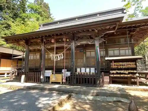 土津神社｜こどもと出世の神さまの本殿