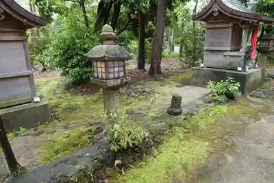 成合春日神社の末社・摂社