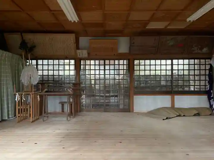 須賀神社の本殿・本堂