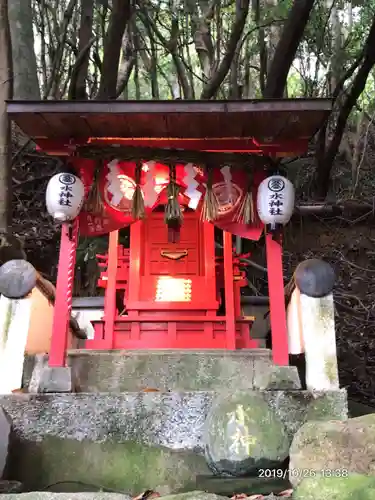 宮地嶽神社の末社