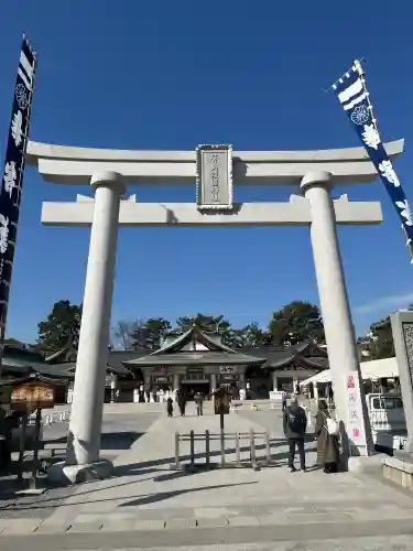 廣島護國神社の{uncategorized: "未分類", other: "その他", undefined: "問題あり", building: "その他建物", grave: "お墓", sacred_gate: "鳥居", guardian: "狛犬", statue: "像", buddha: "仏像", history: "歴史", nature: "自然", garden: "庭園", animal: "動物", pagoda: "塔", temizu: "手水舎", mountain_gate: "山門・神門", sanctuary: "本殿・本堂", subordinate: "末社・摂社", art: "芸術", scenery: "景色", jizo: "地蔵", ema: "絵馬", goshuin: "御朱印", omikuji: "おみくじ", items: "授与品その他", amulet: "お守り", goshuincho: "御朱印帳", eats: "食事", festival: "お祭り", votive_dance: "神楽", shichigosan: "七五三参", wedding: "結婚式", experience: "体験その他", initially: "初詣", around: "周辺", anti_infection: "感染症対策"}