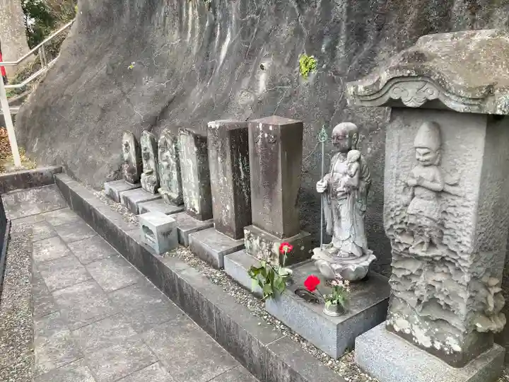 満蔵院(神奈川県)