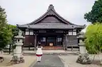 西蓮寺の本殿・本堂