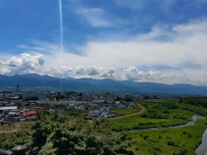 差出磯大嶽山神社 仕事と健康と厄よけの神さま(山梨県)