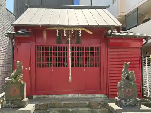 日枝神社・笠森稲荷神社・八坂神社の{uncategorized: "未分類", other: "その他", undefined: "問題あり", building: "その他建物", grave: "お墓", sacred_gate: "鳥居", guardian: "狛犬", statue: "像", buddha: "仏像", history: "歴史", nature: "自然", garden: "庭園", animal: "動物", pagoda: "塔", temizu: "手水舎", mountain_gate: "山門・神門", sanctuary: "本殿・本堂", subordinate: "末社・摂社", art: "芸術", scenery: "景色", jizo: "地蔵", ema: "絵馬", goshuin: "御朱印", omikuji: "おみくじ", items: "授与品その他", amulet: "お守り", goshuincho: "御朱印帳", eats: "食事", festival: "お祭り", votive_dance: "神楽", shichigosan: "七五三参", wedding: "結婚式", experience: "体験その他", initially: "初詣", around: "周辺", anti_infection: "感染症対策"}