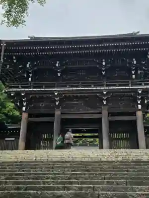 伊奈波神社の{uncategorized: "未分類", other: "その他", undefined: "問題あり", building: "その他建物", grave: "お墓", sacred_gate: "鳥居", guardian: "狛犬", statue: "像", buddha: "仏像", history: "歴史", nature: "自然", garden: "庭園", animal: "動物", pagoda: "塔", temizu: "手水舎", mountain_gate: "山門・神門", sanctuary: "本殿・本堂", subordinate: "末社・摂社", art: "芸術", scenery: "景色", jizo: "地蔵", ema: "絵馬", goshuin: "御朱印", omikuji: "おみくじ", items: "授与品その他", amulet: "お守り", goshuincho: "御朱印帳", eats: "食事", festival: "お祭り", votive_dance: "神楽", shichigosan: "七五三参", wedding: "結婚式", experience: "体験その他", initially: "初詣", around: "周辺", anti_infection: "感染症対策"}