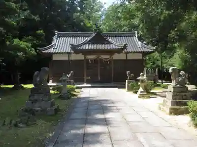 諸杉神社の本殿・本堂