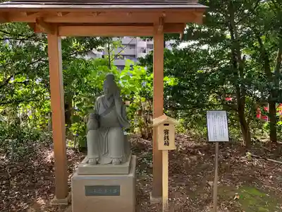 川越八幡宮の像