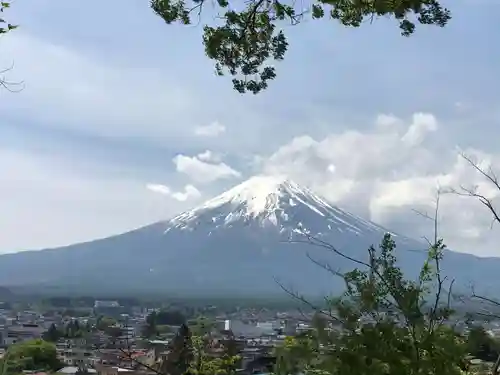 新倉富士浅間神社(山梨県)