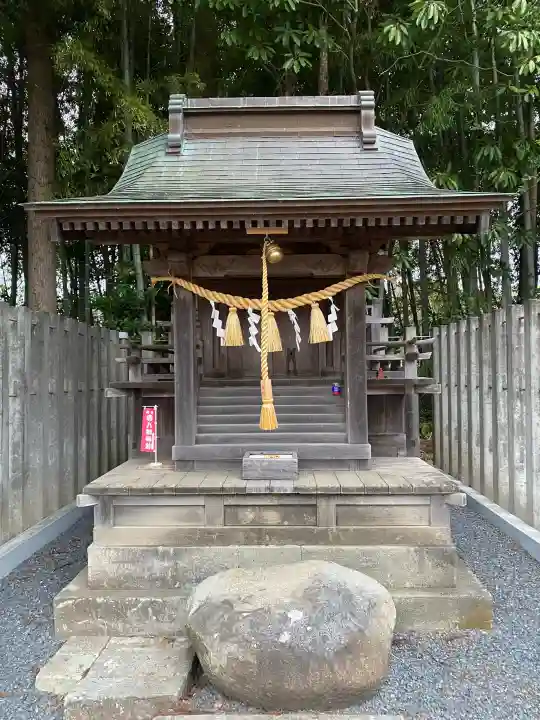 台渡里八幡神社の{uncategorized: "未分類", other: "その他", undefined: "問題あり", building: "その他建物", grave: "お墓", sacred_gate: "鳥居", guardian: "狛犬", statue: "像", buddha: "仏像", history: "歴史", nature: "自然", garden: "庭園", animal: "動物", pagoda: "塔", temizu: "手水舎", mountain_gate: "山門・神門", sanctuary: "本殿・本堂", subordinate: "末社・摂社", art: "芸術", scenery: "景色", jizo: "地蔵", ema: "絵馬", goshuin: "御朱印", omikuji: "おみくじ", items: "授与品その他", amulet: "お守り", goshuincho: "御朱印帳", eats: "食事", festival: "お祭り", votive_dance: "神楽", shichigosan: "七五三参", wedding: "結婚式", experience: "体験その他", initially: "初詣", around: "周辺", anti_infection: "感染症対策"}