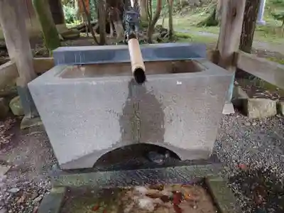 姉埼神社の手水舎
