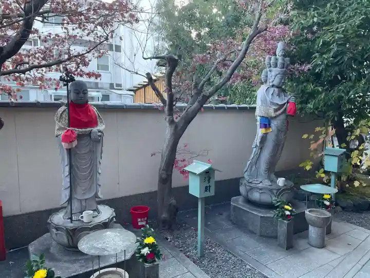 石像寺(釘抜地蔵)(京都府)