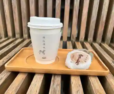 賀茂別雷神社（上賀茂神社）の{uncategorized: "未分類", other: "その他", undefined: "問題あり", building: "その他建物", grave: "お墓", sacred_gate: "鳥居", guardian: "狛犬", statue: "像", buddha: "仏像", history: "歴史", nature: "自然", garden: "庭園", animal: "動物", pagoda: "塔", temizu: "手水舎", mountain_gate: "山門・神門", sanctuary: "本殿・本堂", subordinate: "末社・摂社", art: "芸術", scenery: "景色", jizo: "地蔵", ema: "絵馬", goshuin: "御朱印", omikuji: "おみくじ", items: "授与品その他", amulet: "お守り", goshuincho: "御朱印帳", eats: "食事", festival: "お祭り", votive_dance: "神楽", shichigosan: "七五三参", wedding: "結婚式", experience: "体験その他", initially: "初詣", around: "周辺", anti_infection: "感染症対策"}