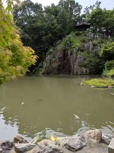 永保寺の庭園