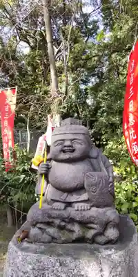 住吉神社の像