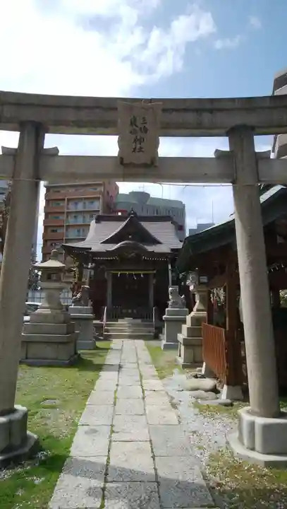 三輪厳島神社(弁天神社)の鳥居