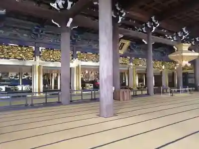 本山専修寺の本殿・本堂