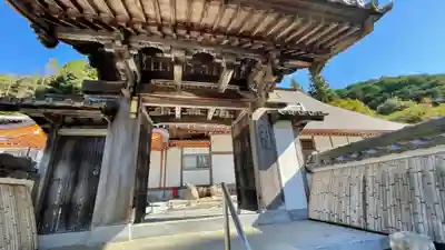 荘厳寺の山門・神門