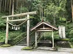 秋元神社の鳥居