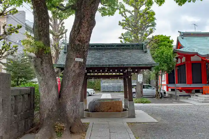麻布氷川神社の手水舎