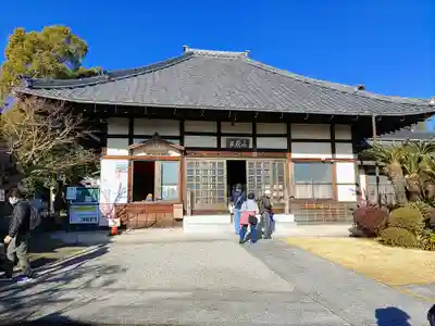極楽寺の本殿・本堂