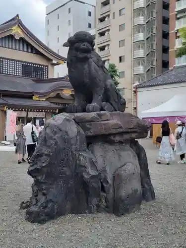 浅草神社の狛犬