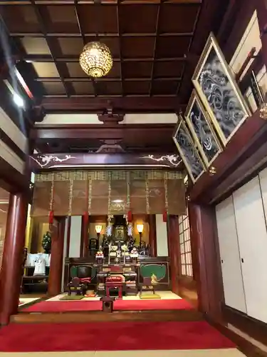 摩利支天 徳大寺の本殿・本堂