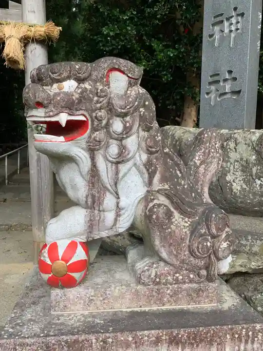 佐那神社の狛犬