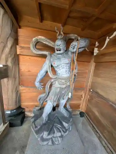 阿弥陀寺の{uncategorized: "未分類", other: "その他", undefined: "問題あり", building: "その他建物", grave: "お墓", sacred_gate: "鳥居", guardian: "狛犬", statue: "像", buddha: "仏像", history: "歴史", nature: "自然", garden: "庭園", animal: "動物", pagoda: "塔", temizu: "手水舎", mountain_gate: "山門・神門", sanctuary: "本殿・本堂", subordinate: "末社・摂社", art: "芸術", scenery: "景色", jizo: "地蔵", ema: "絵馬", goshuin: "御朱印", omikuji: "おみくじ", items: "授与品その他", amulet: "お守り", goshuincho: "御朱印帳", eats: "食事", festival: "お祭り", votive_dance: "神楽", shichigosan: "七五三参", wedding: "結婚式", experience: "体験その他", initially: "初詣", around: "周辺", anti_infection: "感染症対策"}