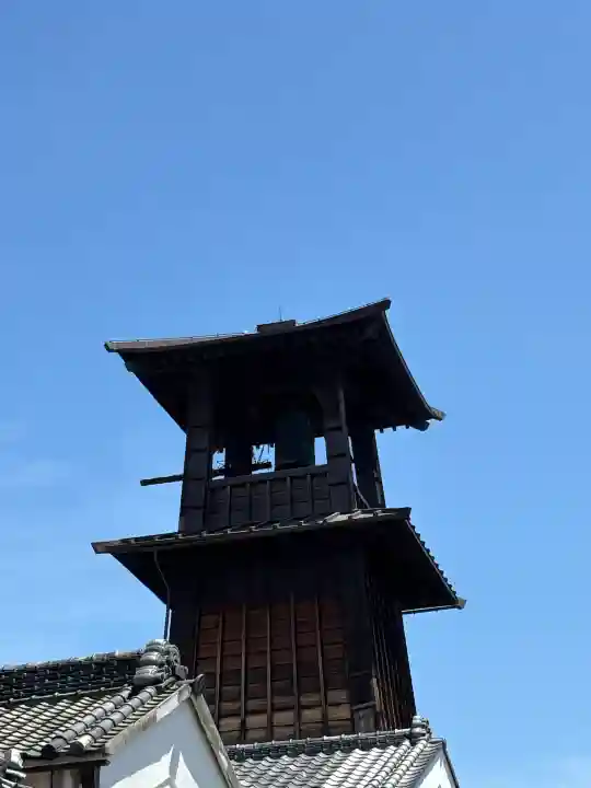 薬師神社の{uncategorized: "未分類", other: "その他", undefined: "問題あり", building: "その他建物", grave: "お墓", sacred_gate: "鳥居", guardian: "狛犬", statue: "像", buddha: "仏像", history: "歴史", nature: "自然", garden: "庭園", animal: "動物", pagoda: "塔", temizu: "手水舎", mountain_gate: "山門・神門", sanctuary: "本殿・本堂", subordinate: "末社・摂社", art: "芸術", scenery: "景色", jizo: "地蔵", ema: "絵馬", goshuin: "御朱印", omikuji: "おみくじ", items: "授与品その他", amulet: "お守り", goshuincho: "御朱印帳", eats: "食事", festival: "お祭り", votive_dance: "神楽", shichigosan: "七五三参", wedding: "結婚式", experience: "体験その他", initially: "初詣", around: "周辺", anti_infection: "感染症対策"}