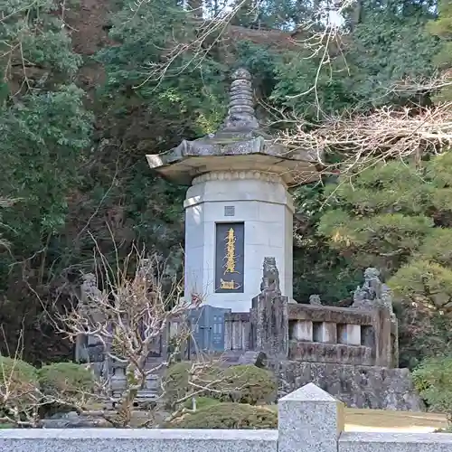 身延山 祖廟拝殿のその他建物