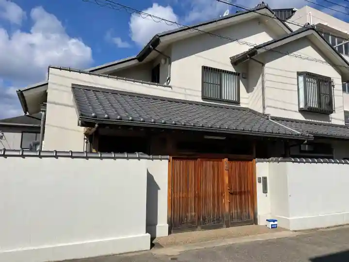 宇治山寺の本殿・本堂