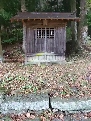 安智羅神社(松尾古城跡)の本殿