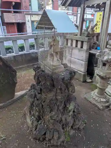 千種稲荷神社の狛犬