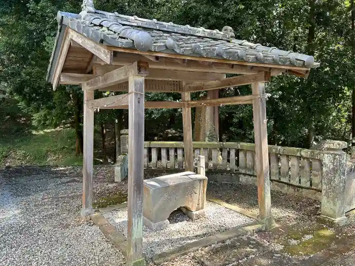 露垂根神社(栃木県)