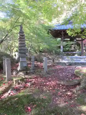 勝持寺(花の寺)の塔
