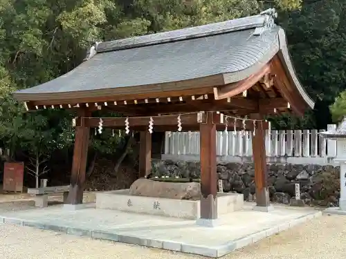 奈良縣護國神社の{uncategorized: "未分類", other: "その他", undefined: "問題あり", building: "その他建物", grave: "お墓", sacred_gate: "鳥居", guardian: "狛犬", statue: "像", buddha: "仏像", history: "歴史", nature: "自然", garden: "庭園", animal: "動物", pagoda: "塔", temizu: "手水舎", mountain_gate: "山門・神門", sanctuary: "本殿・本堂", subordinate: "末社・摂社", art: "芸術", scenery: "景色", jizo: "地蔵", ema: "絵馬", goshuin: "御朱印", omikuji: "おみくじ", items: "授与品その他", amulet: "お守り", goshuincho: "御朱印帳", eats: "食事", festival: "お祭り", votive_dance: "神楽", shichigosan: "七五三参", wedding: "結婚式", experience: "体験その他", initially: "初詣", around: "周辺", anti_infection: "感染症対策"}