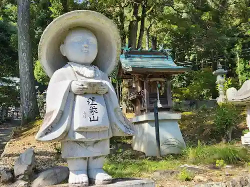 普光寺の像