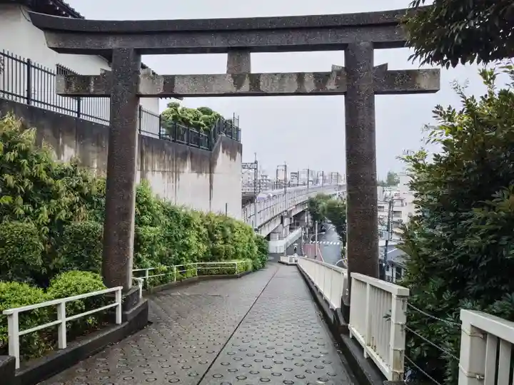 赤羽八幡神社の鳥居