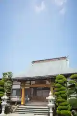 光明寺の本殿