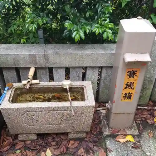 金丸稲荷神社の手水舎