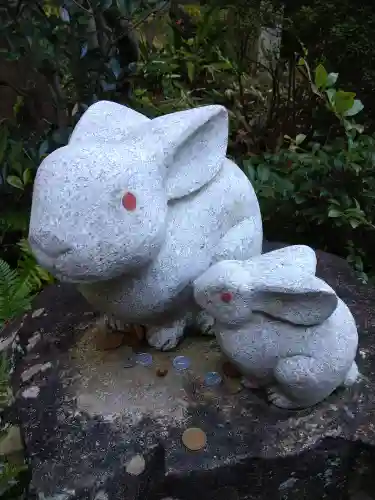 岡崎神社の狛犬