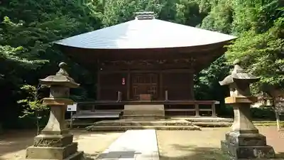 神武寺の本殿・本堂