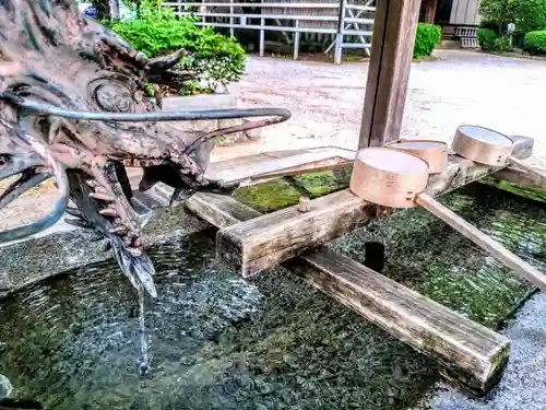 野田八幡宮の手水舎